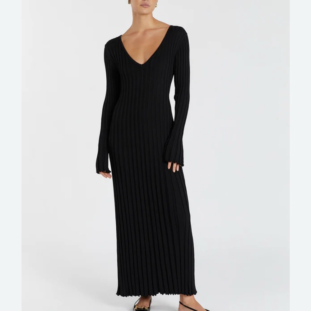 DISSH Black Long Sleeve Ribbed Dress
